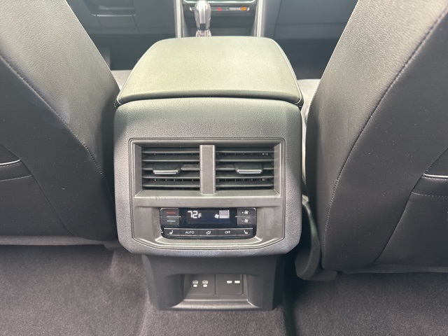 2023 Volkswagen Atlas V6 SEL Premium R-Line photo 10