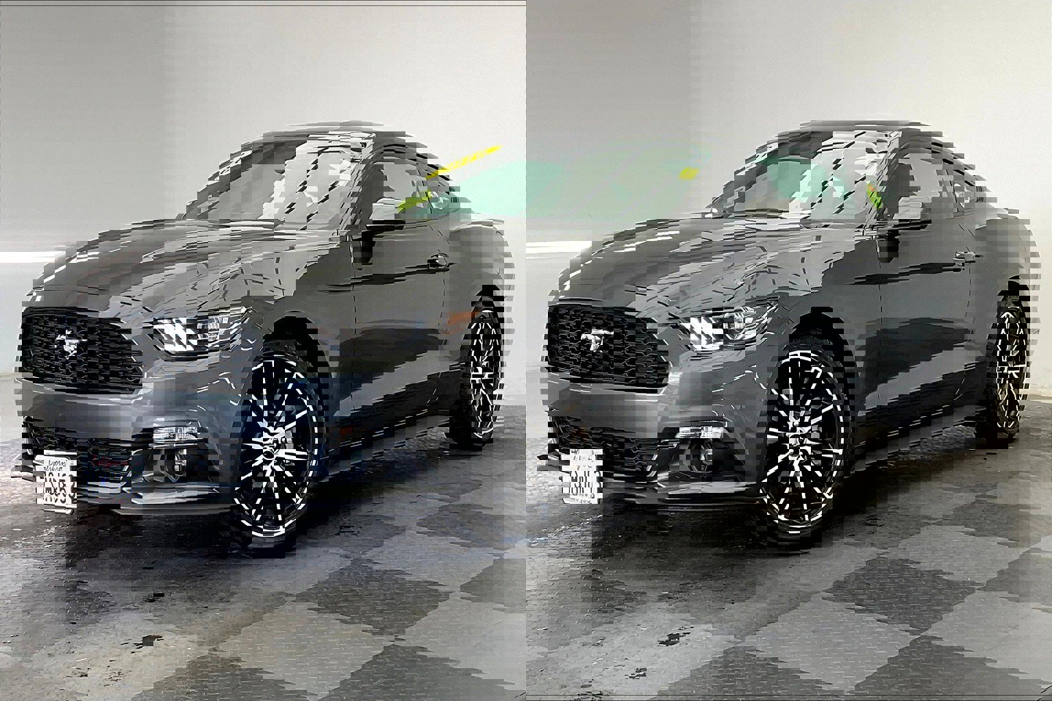 2016 Ford Mustang EcoBoost photo 10