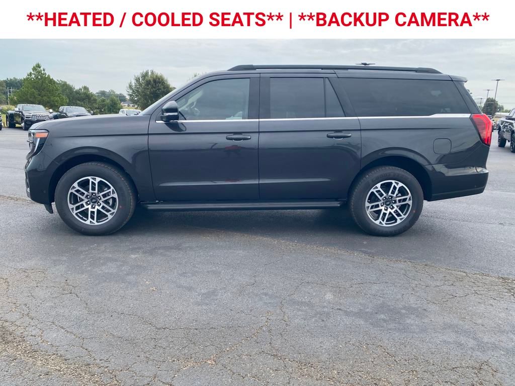 2025 Ford Expedition MAX photo 2