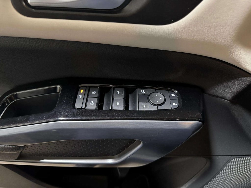 2023 Nissan Pathfinder SL photo 19