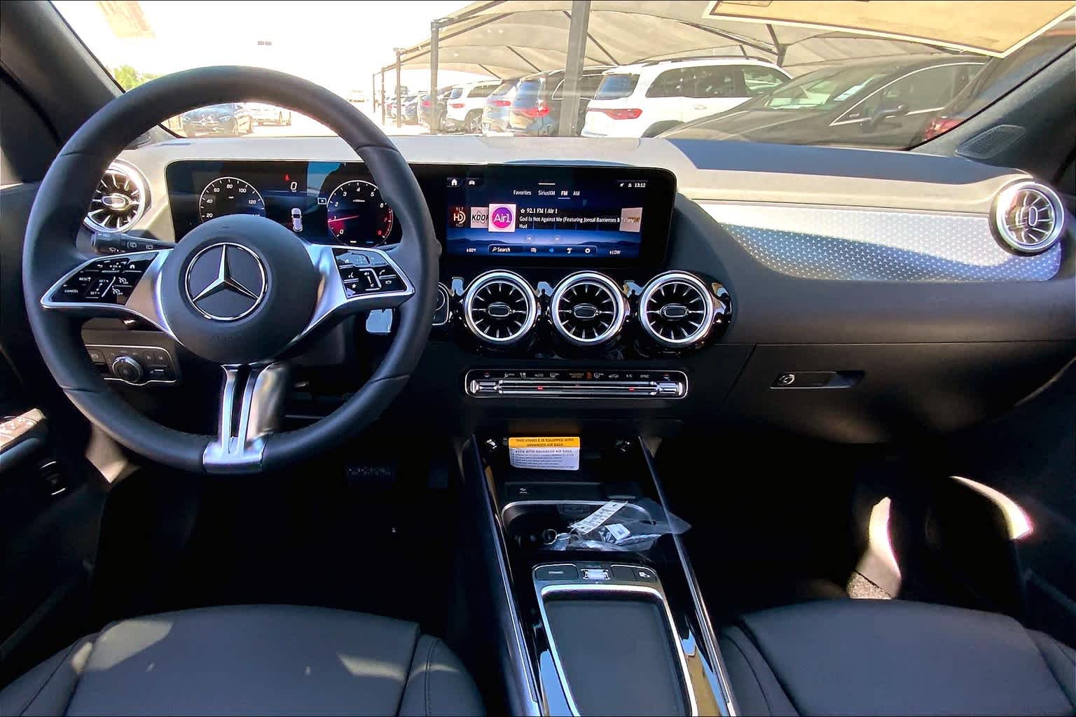 2025 Mercedes Benz GLA 250 photo 7