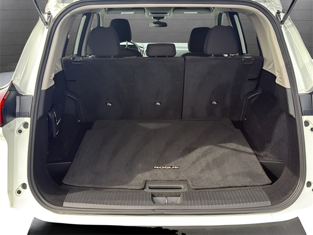 2024 Nissan Rogue S photo 14