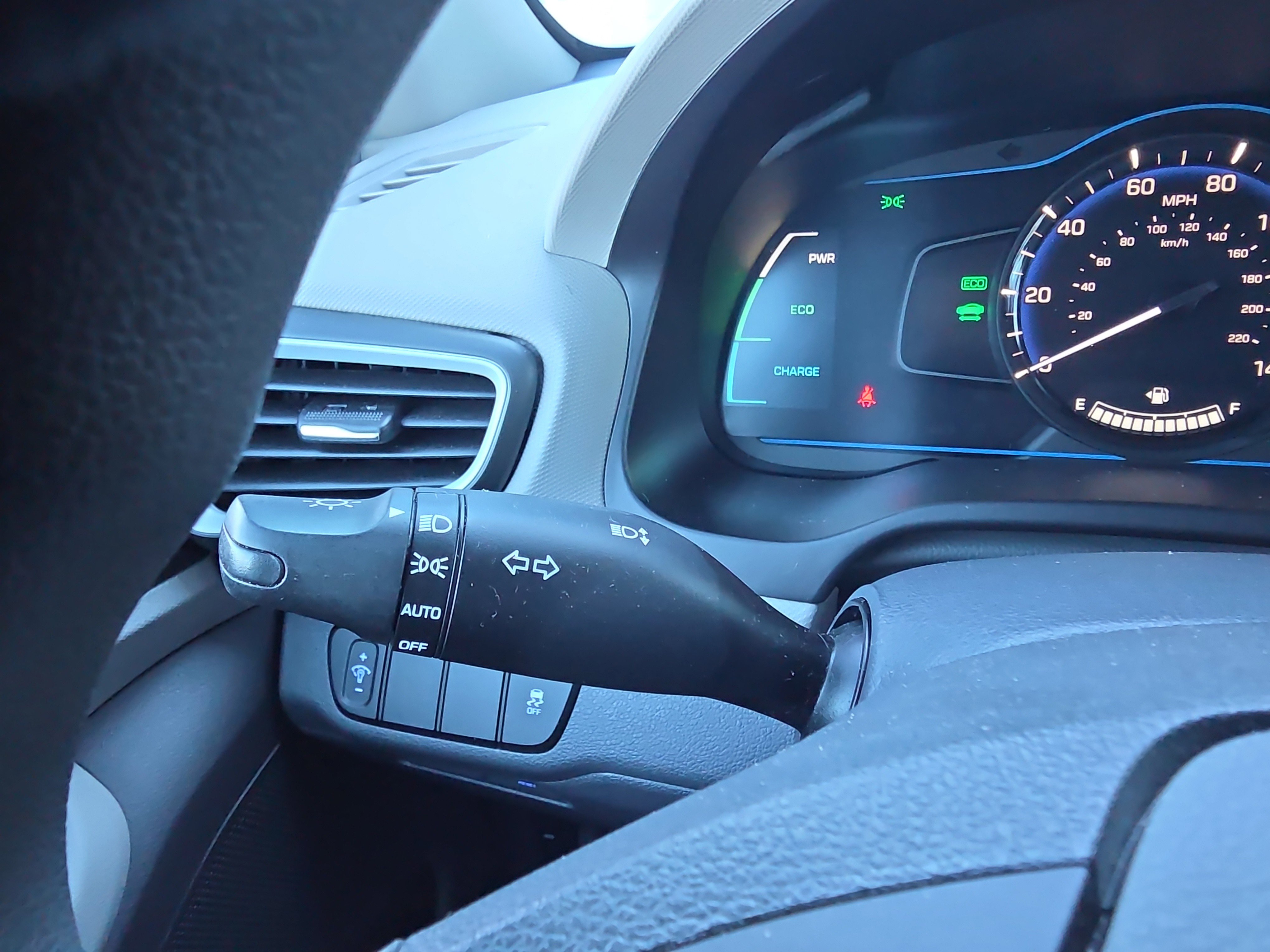 2019 Hyundai Ioniq Blue photo 4