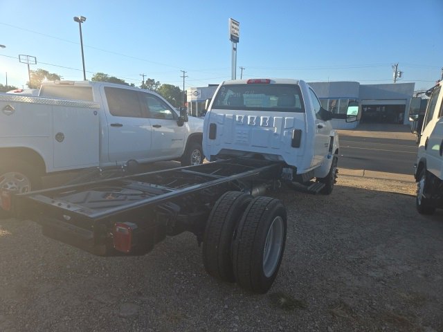 2023 Chevrolet Silverado 6500HD Work Truck photo 6