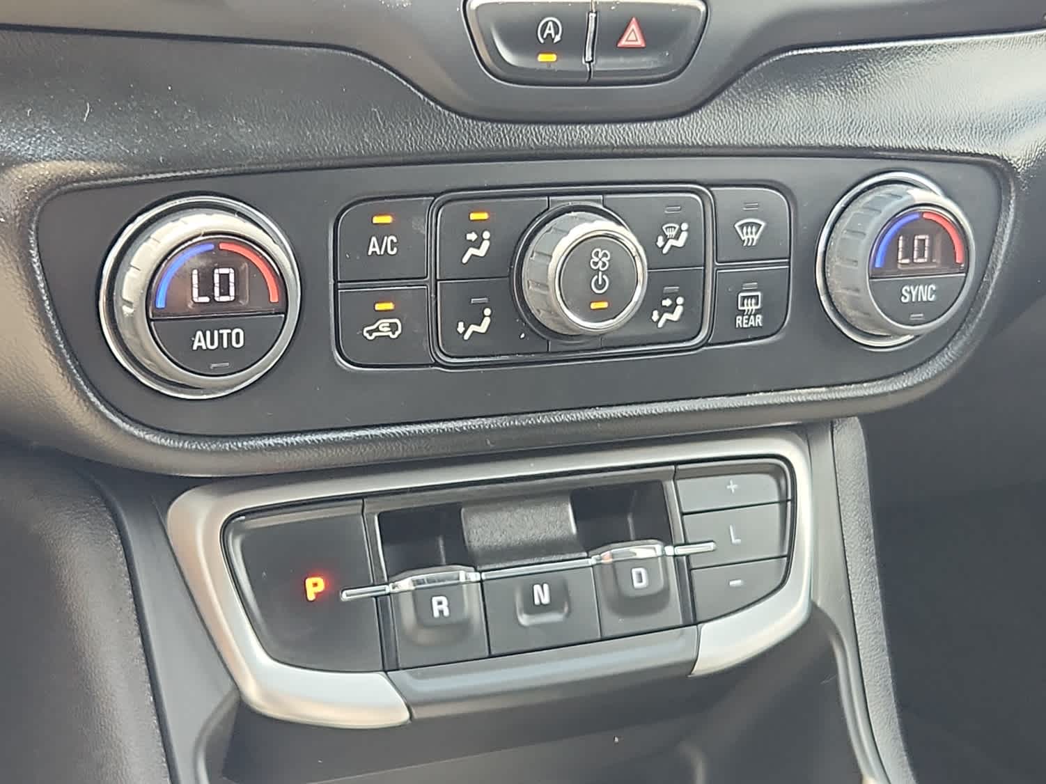 2022 Gmc Terrain SLT photo 15