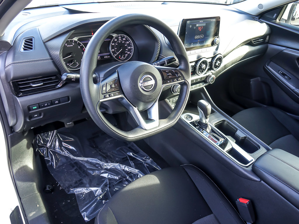 2025 NISSAN SENTRA - Image 10