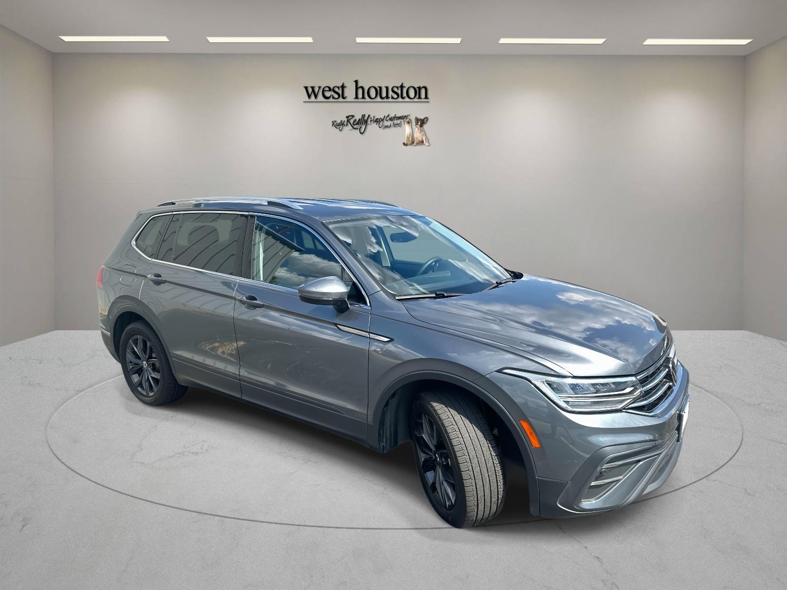 2022 Volkswagen Tiguan SE photo 3