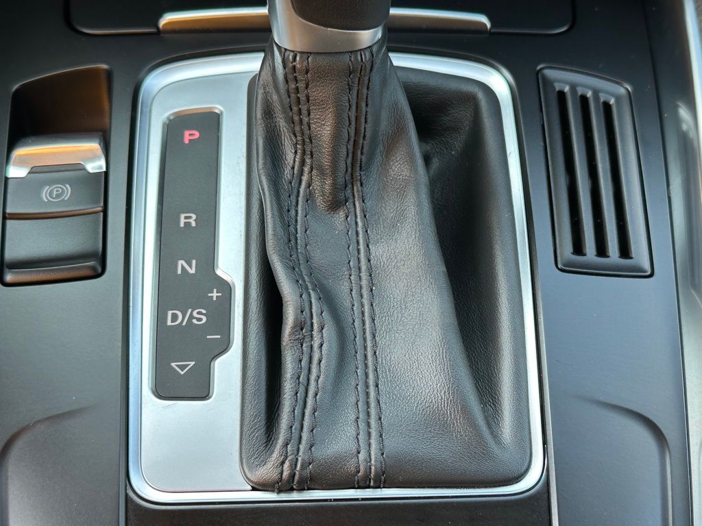 2013 Audi Q5 2.0T Premium Plus photo 31