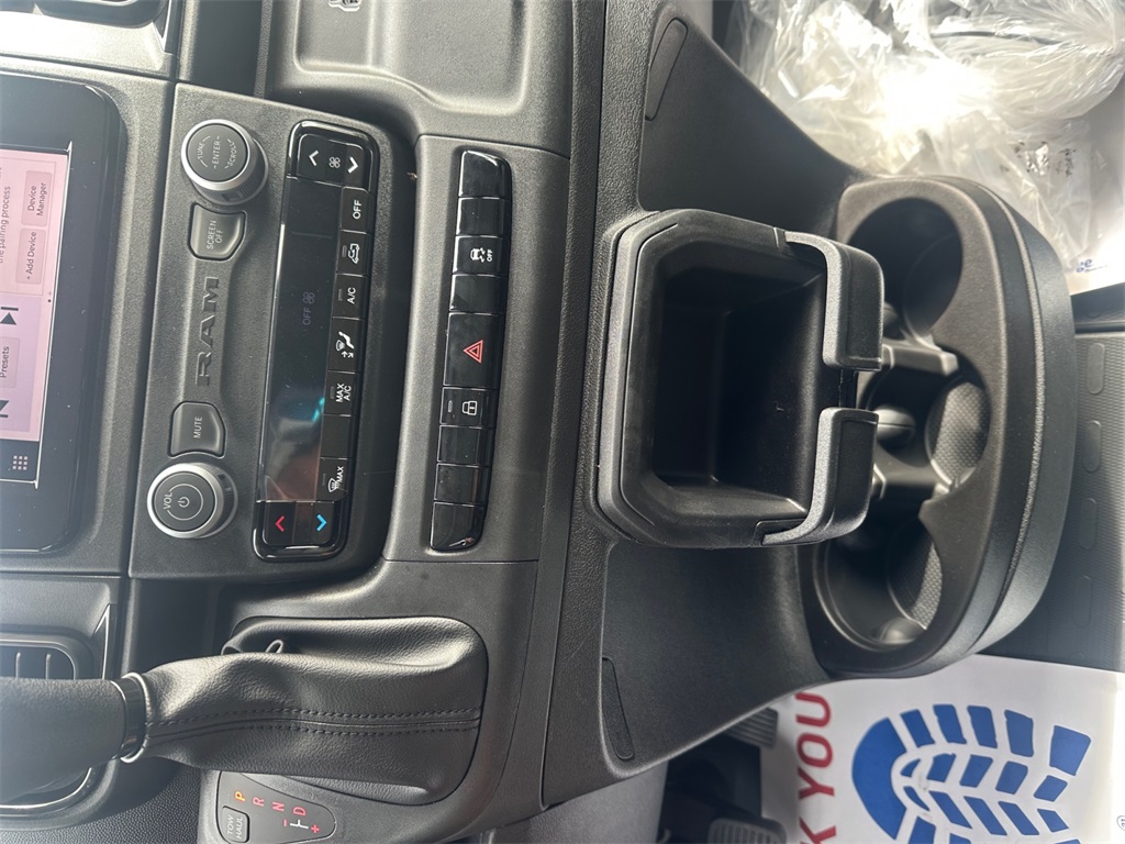 2026 Ram ProMaster 1500 photo 9