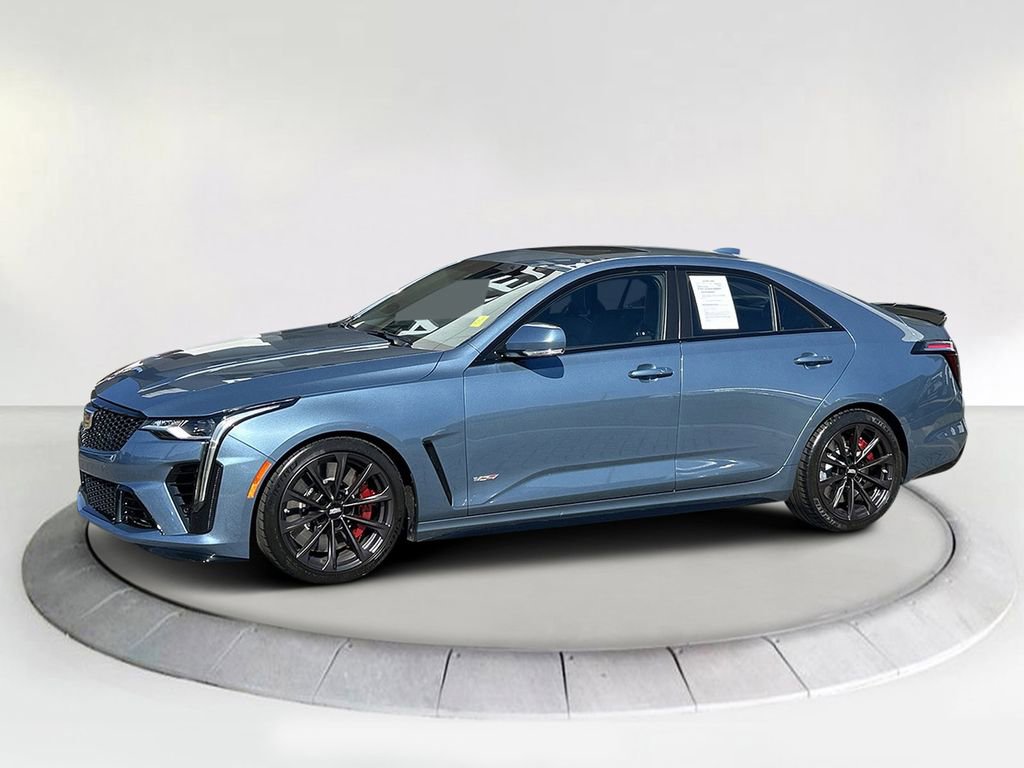 2023 Cadillac CT4 V-Series Blackwing's photo