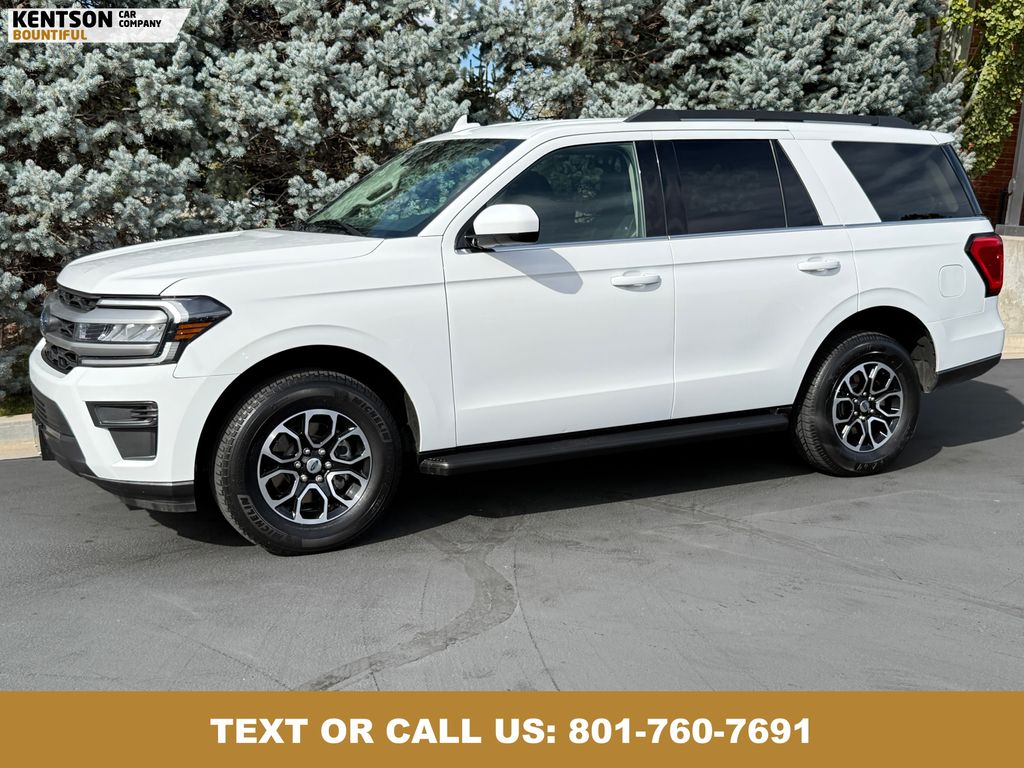 2024 Ford Expedition XLT's photo