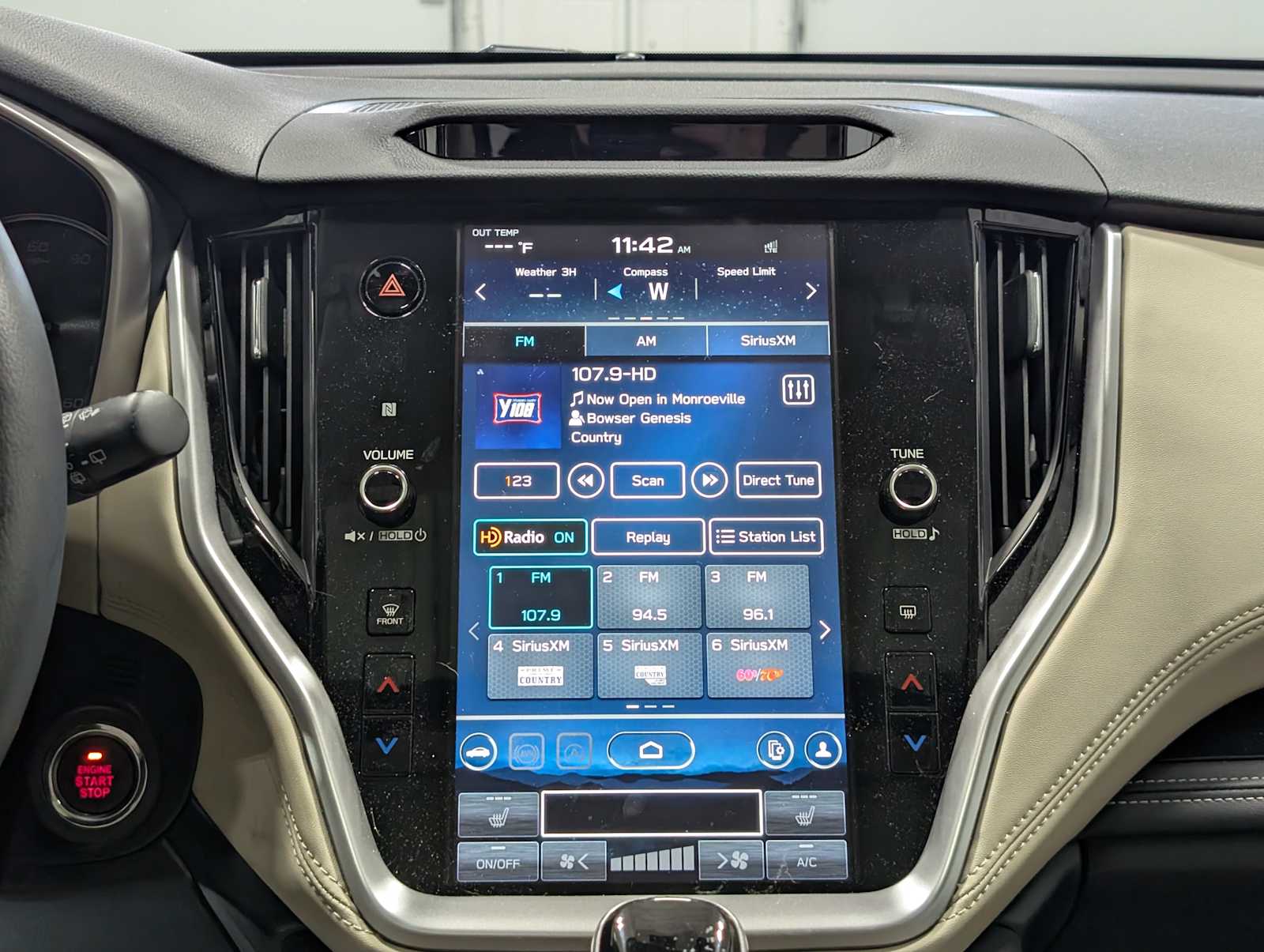 2025 Subaru Outback Limited XT photo 16