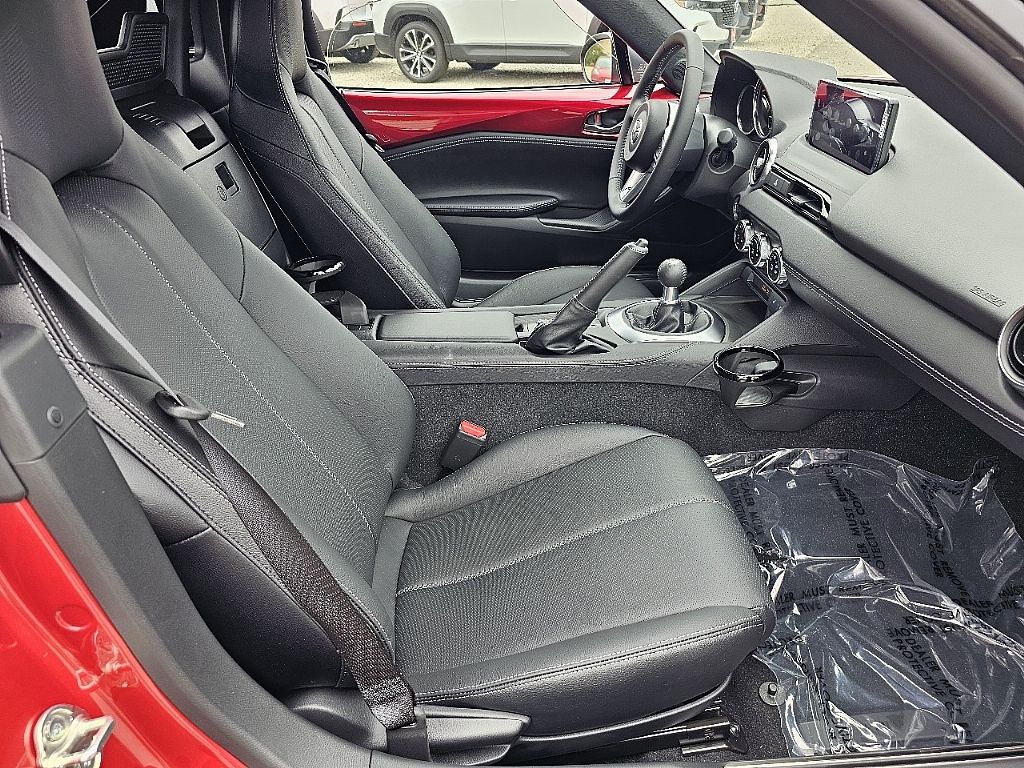 2025 Mazda MX-5 Miata Miata Grand Touring photo 16