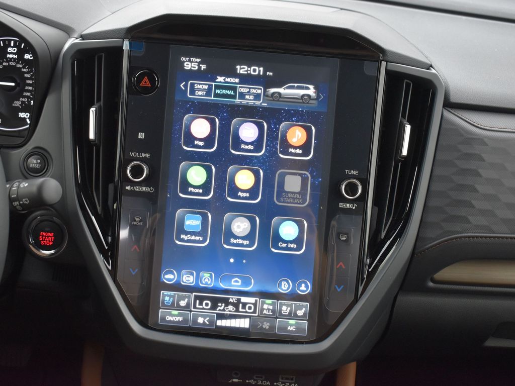 2025 Subaru Forester Touring photo 17