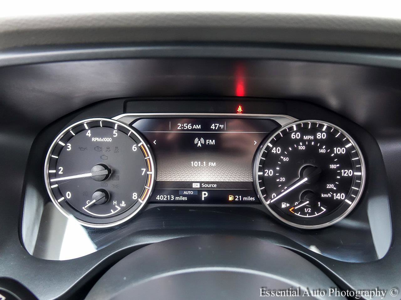 2023 NISSAN ROGUE - Image 11