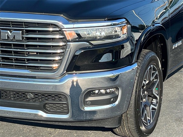 2025 Ram 1500 Laramie photo 11