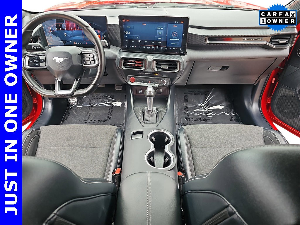 2024 Ford Mustang EcoBoost photo 9