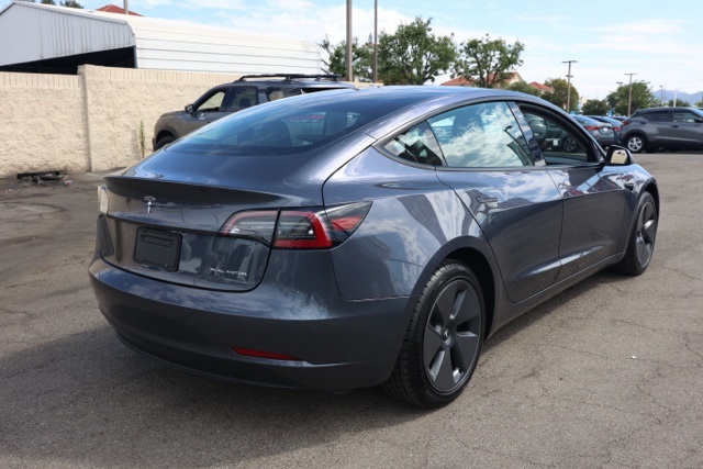 2023 Tesla Model 3 Long Range photo 3