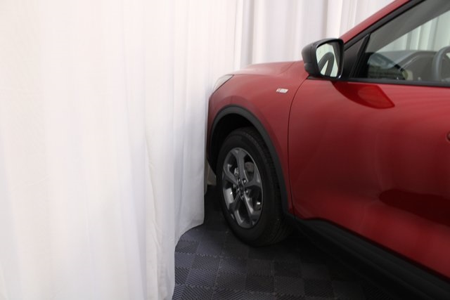2026 Ford Escape ST-Line photo 6