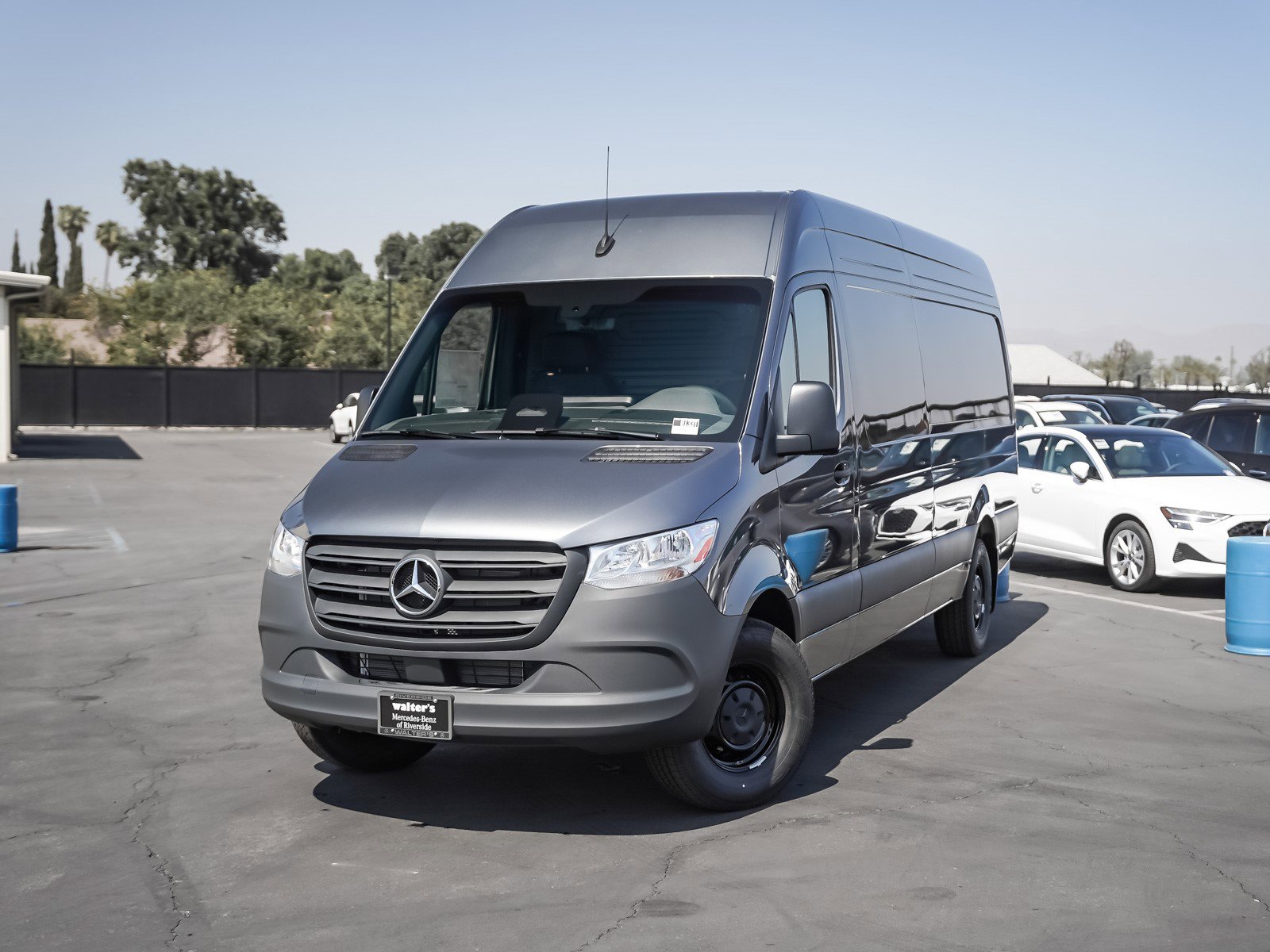2025 Mercedes-Benz Sprinter Cargo Van Base's photo