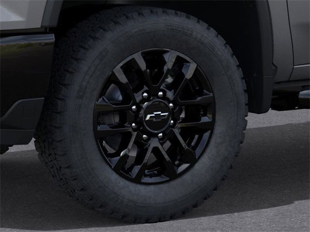 2026 Chevrolet Silverado 2500HD Custom photo 9