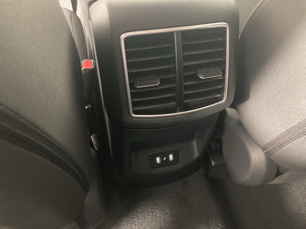 2026 Kia Sportage LX photo 2