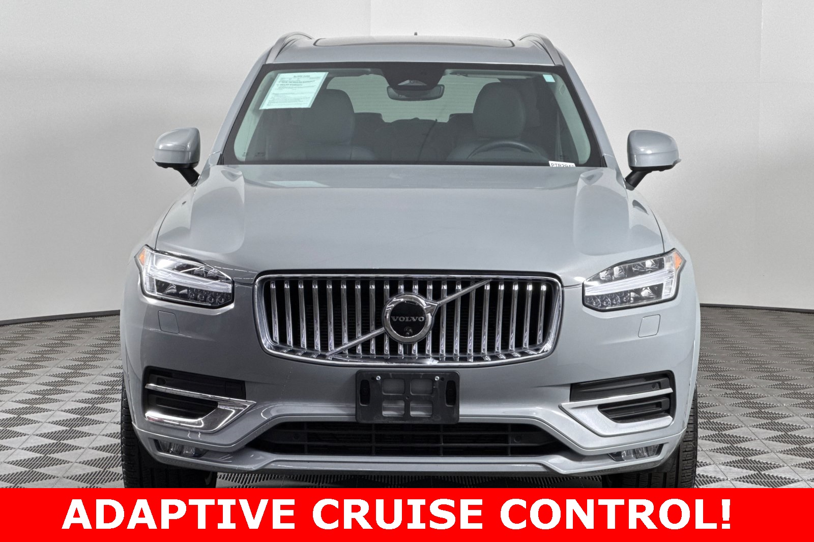 2024 Volvo XC90 Plus photo 9
