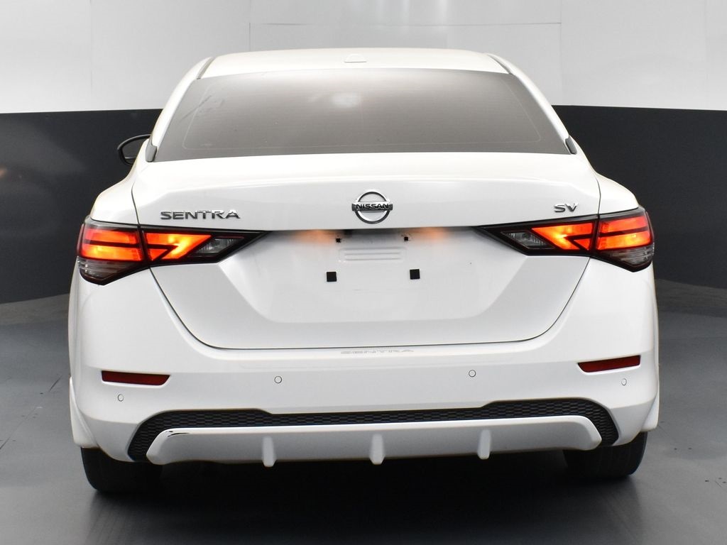 2022 Nissan Sentra SV photo 6