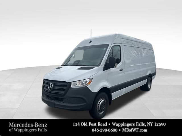 2025 Mercedes-Benz Sprinter Cargo Van Base's photo