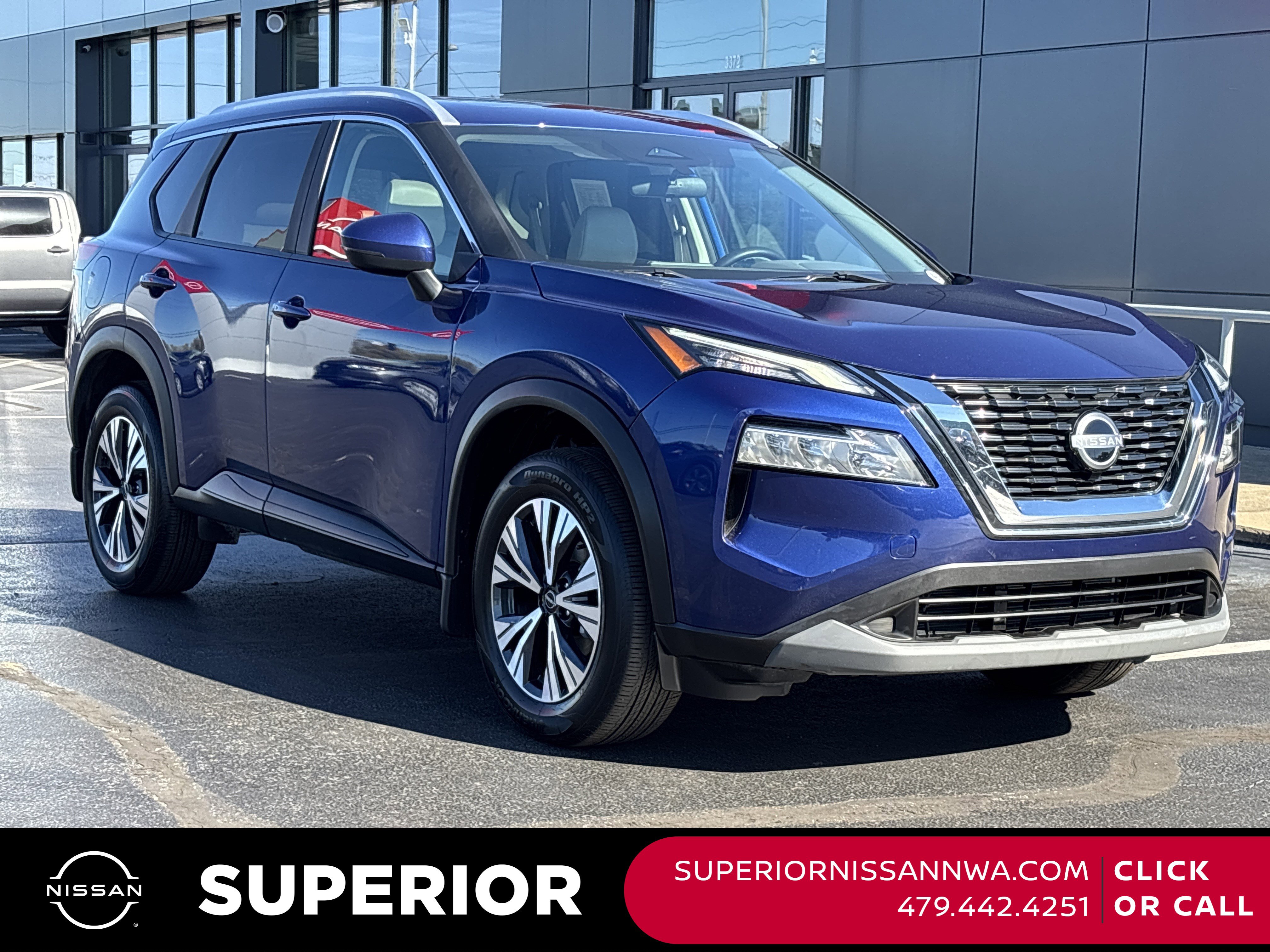 2023 Nissan Rogue SV's photo