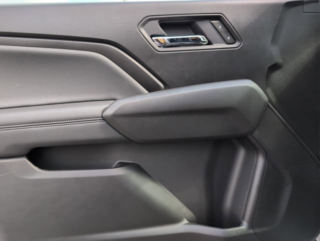 2025 Chevrolet Colorado Work Truck LT photo 11