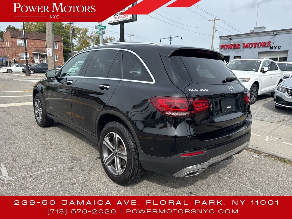 2021 Mercedes Benz GLC 300 4MATIC photo 3