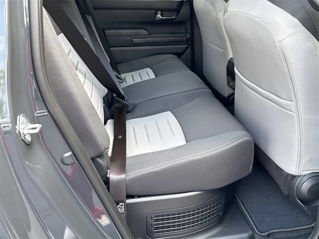 2025 Toyota Tacoma TRD Sport photo 15