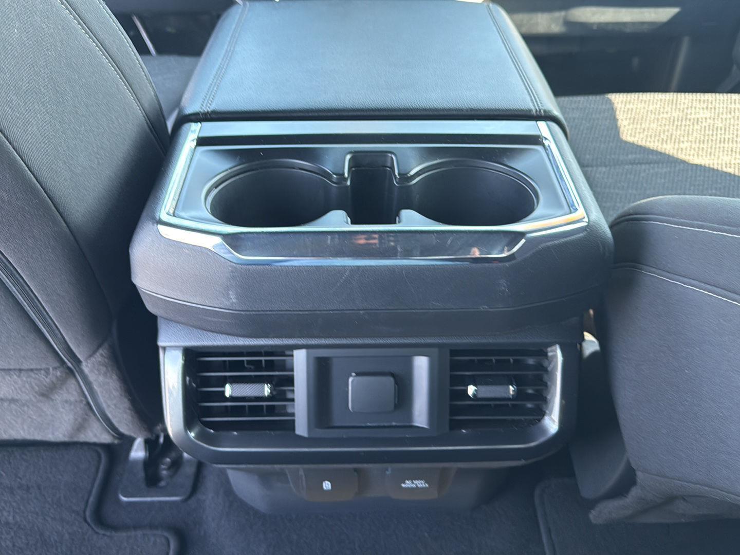 2023 Ford F-150 XLT photo 23