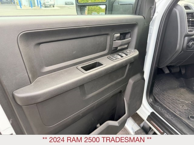 2024 Ram 2500 Tradesman photo 10