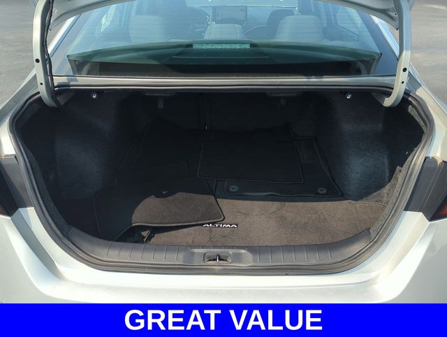 2023 Nissan Altima 2.5 SV photo 21