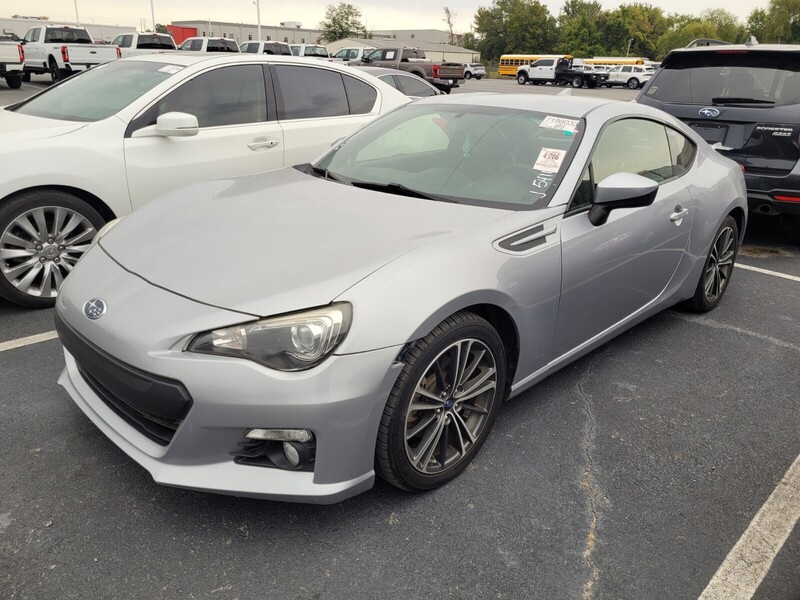 2016 Subaru BRZ Limited photo 3