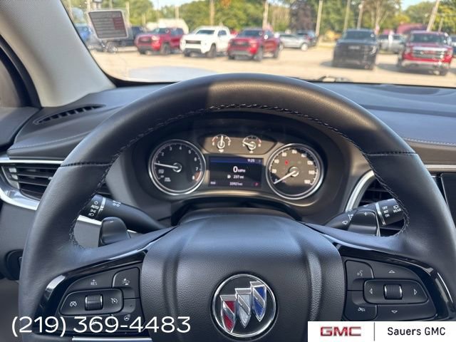 2022 Buick Enclave Essence photo 10