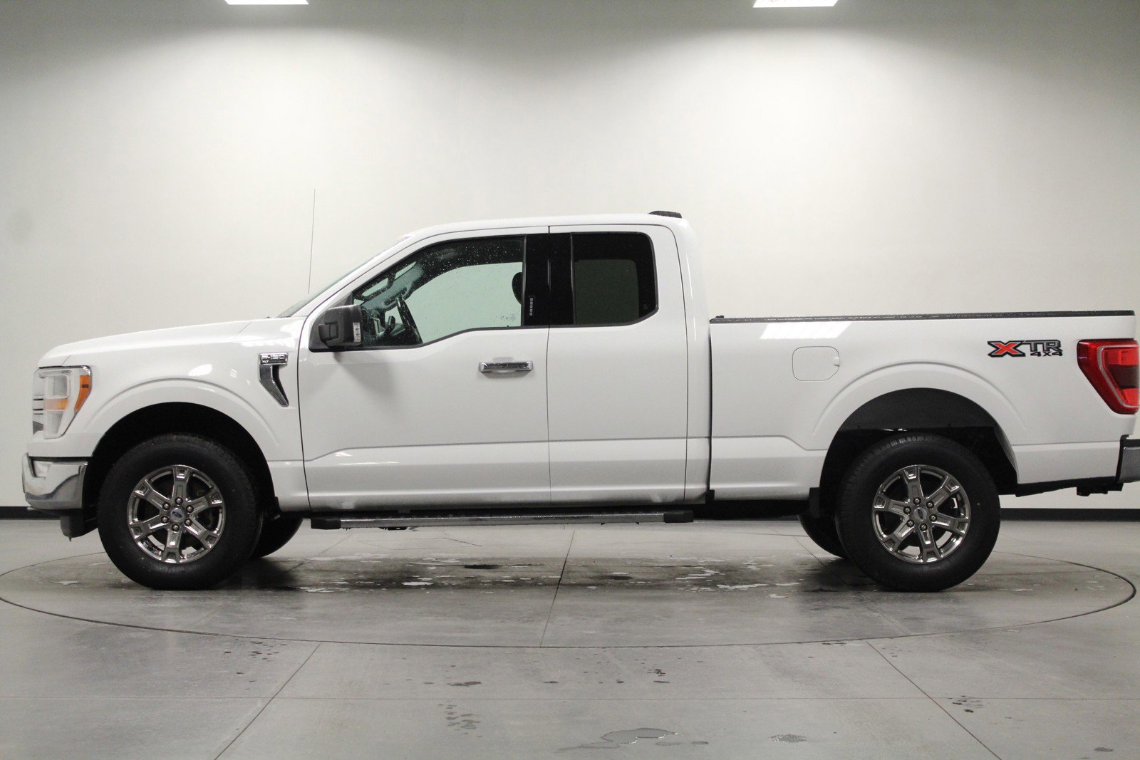 2021 Ford F-150 XLT photo 6
