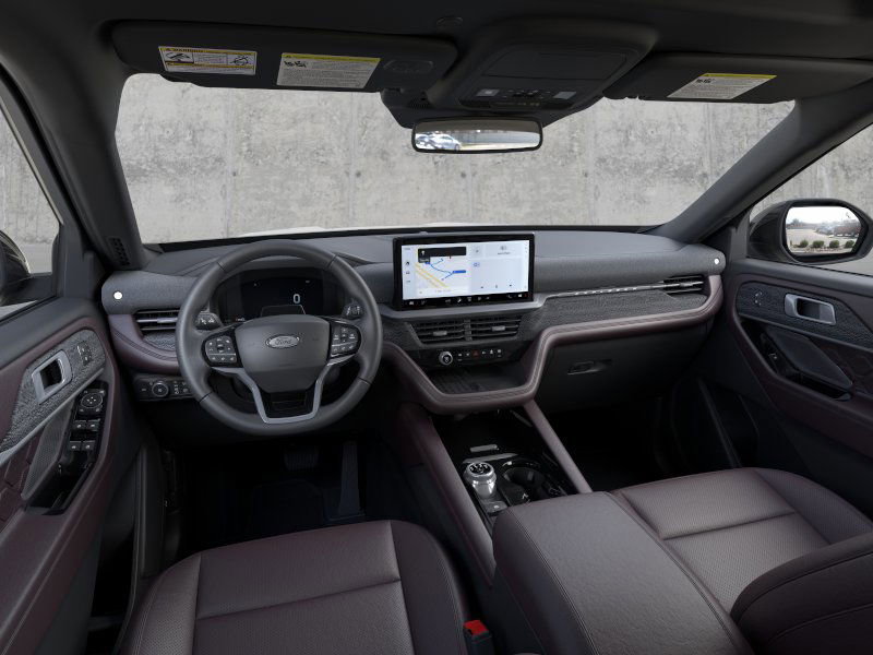 2025 Ford Explorer Platinum photo 8