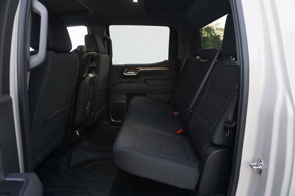 2026 Chevrolet Silverado 1500 RST photo 10