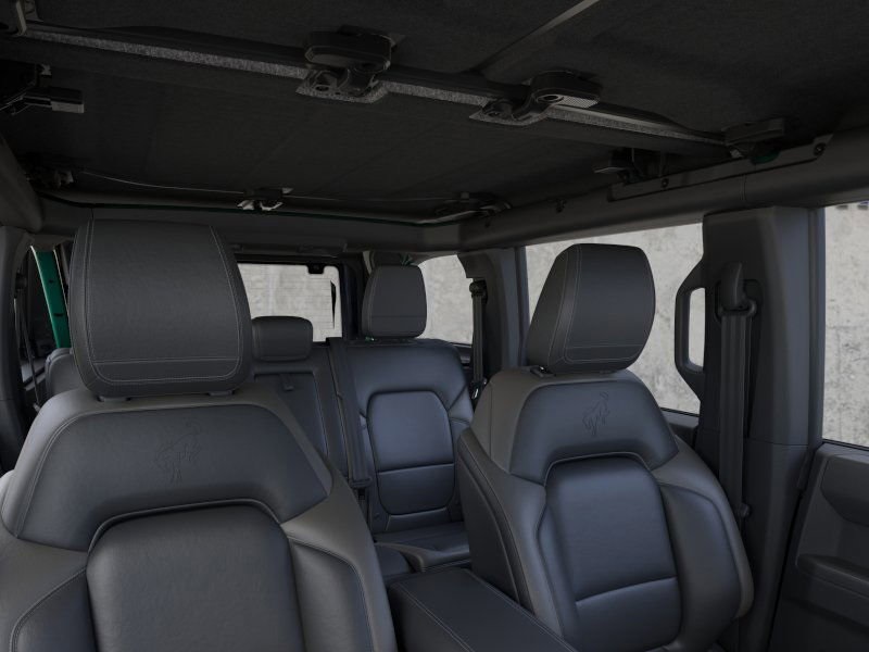 2025 Ford Bronco Outer Banks photo 12