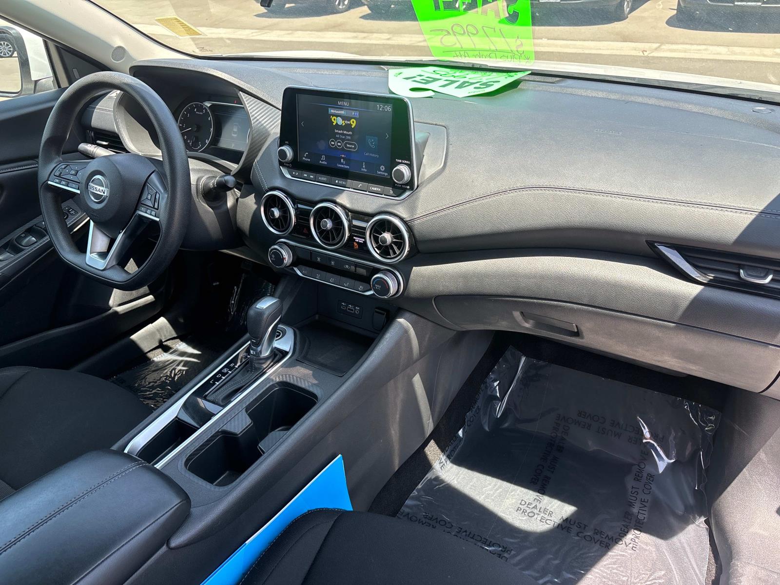 2023 Nissan Sentra SV photo 26
