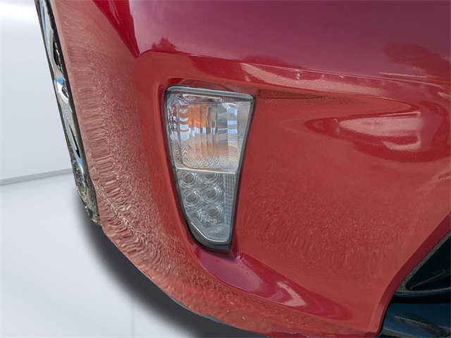 2015 Toyota Prius Four photo 7