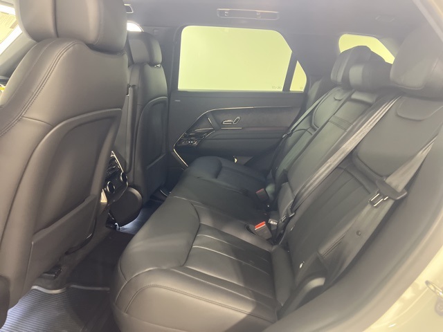 2025 Land Rover Range Rover Sport SE photo 20