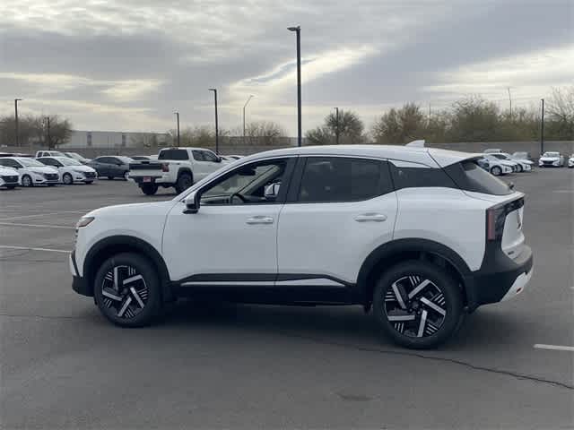 2025 Nissan Kicks SV photo 2