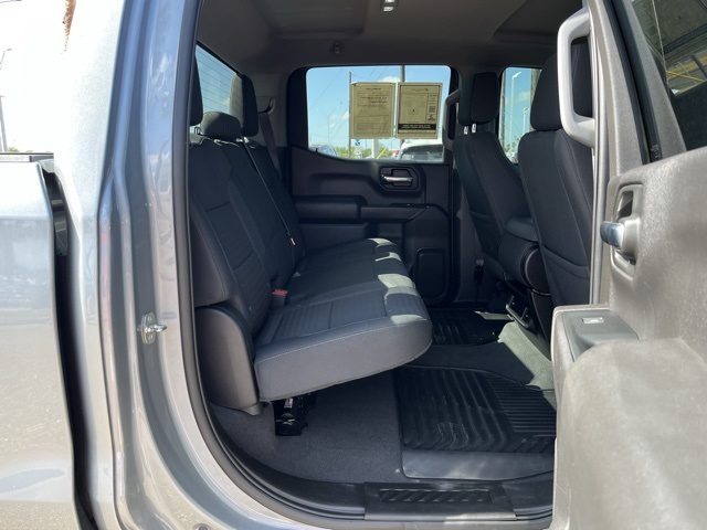 2023 Chevrolet Silverado 1500 Custom photo 22