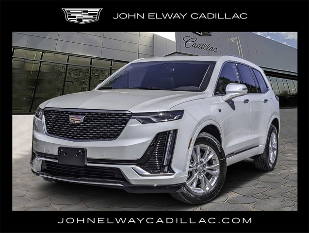 2025 Cadillac XT6 Luxury