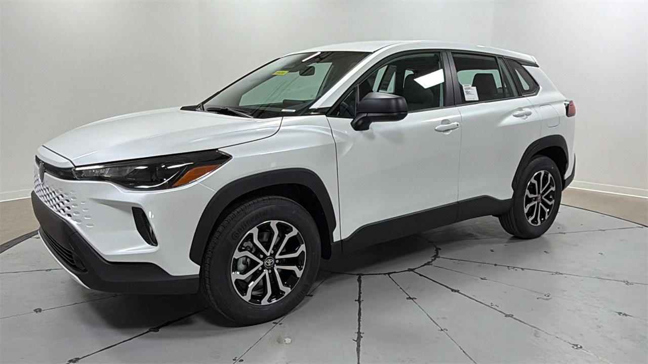 2026 Toyota Corolla Cross S's photo
