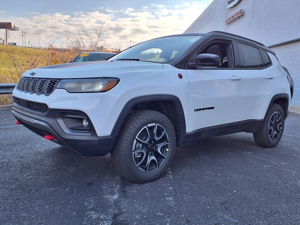 2026 Jeep Compass Trailhawk's photo